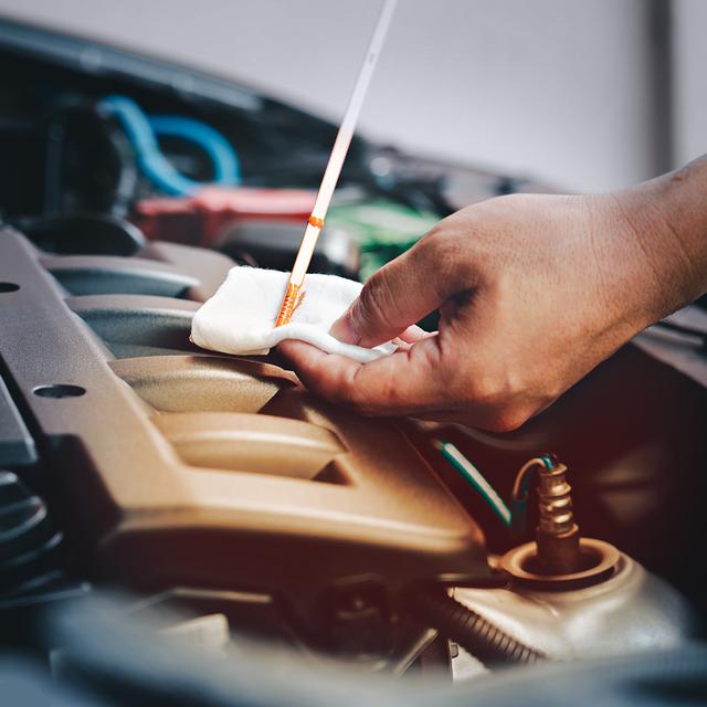 Почему двигатель «ест» масло