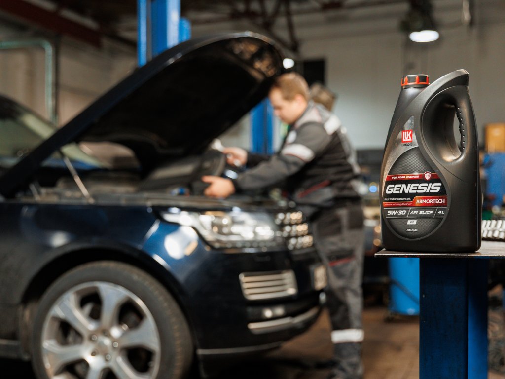 Проверка и долив моторного масла.jpg